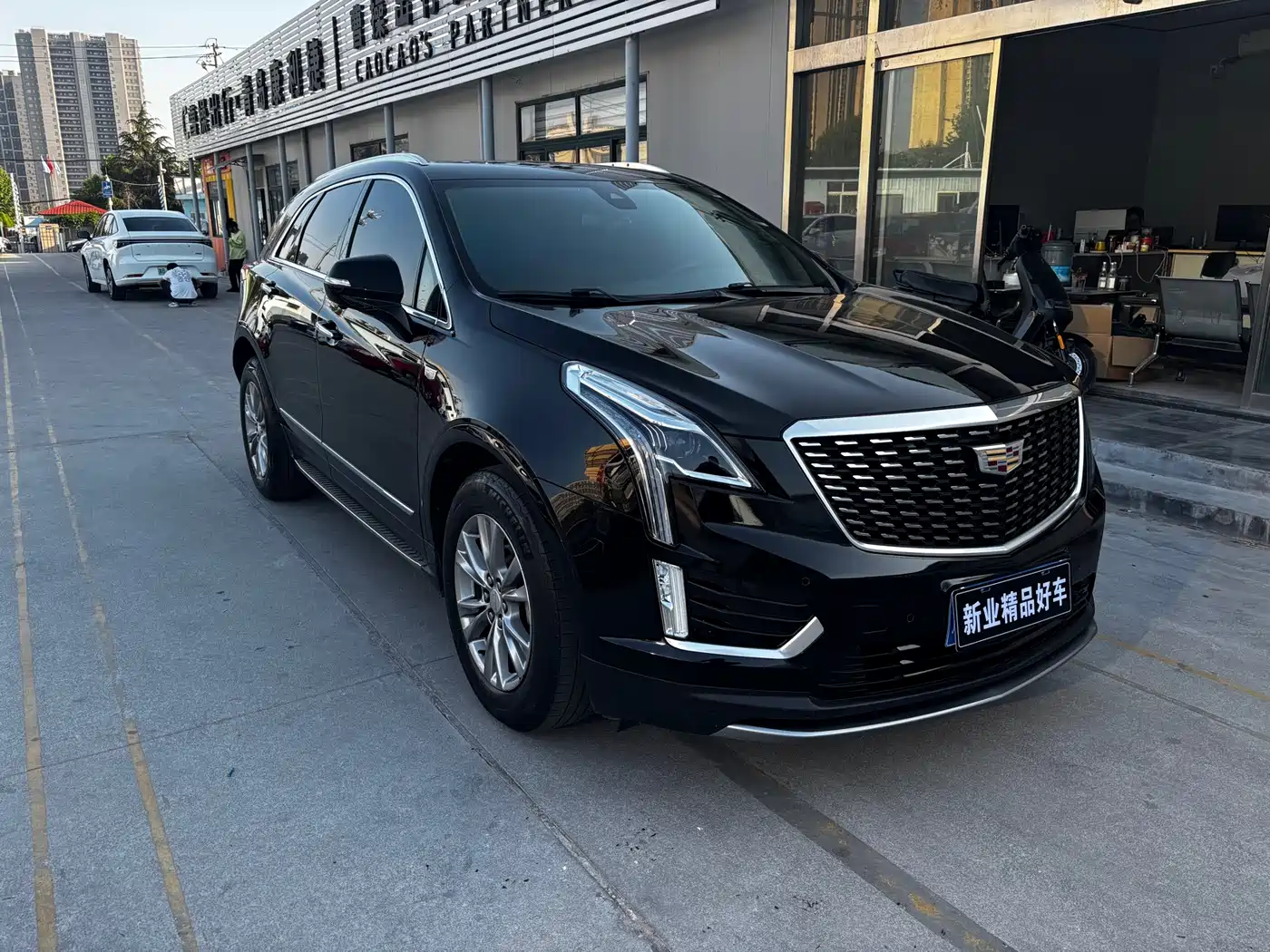 Cadillac XT5 2020 28T AWD Luxury Model фото 3