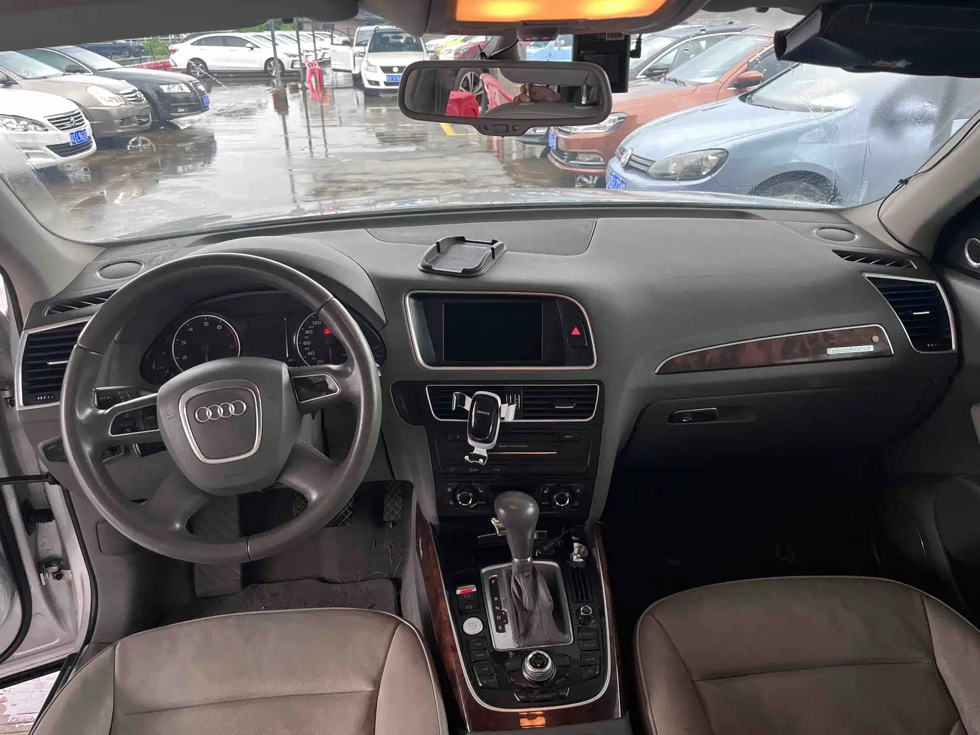Фото 9 - Audi Q5