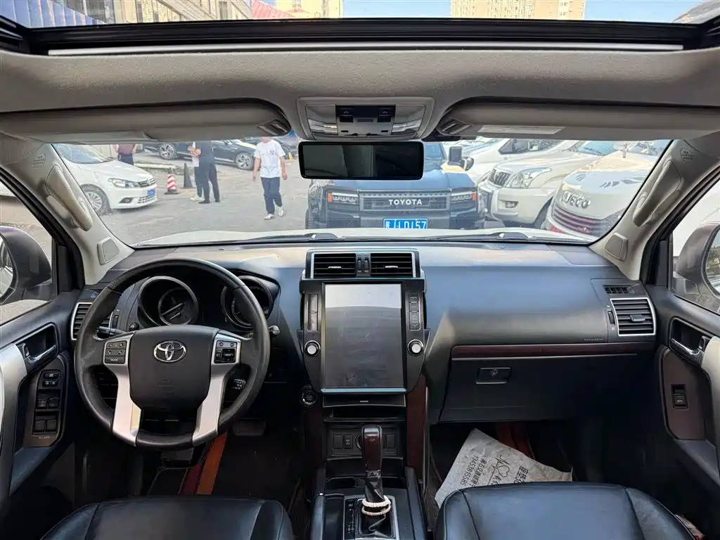 Toyota Prado 2018 3.5L Auto TX-L фото 5