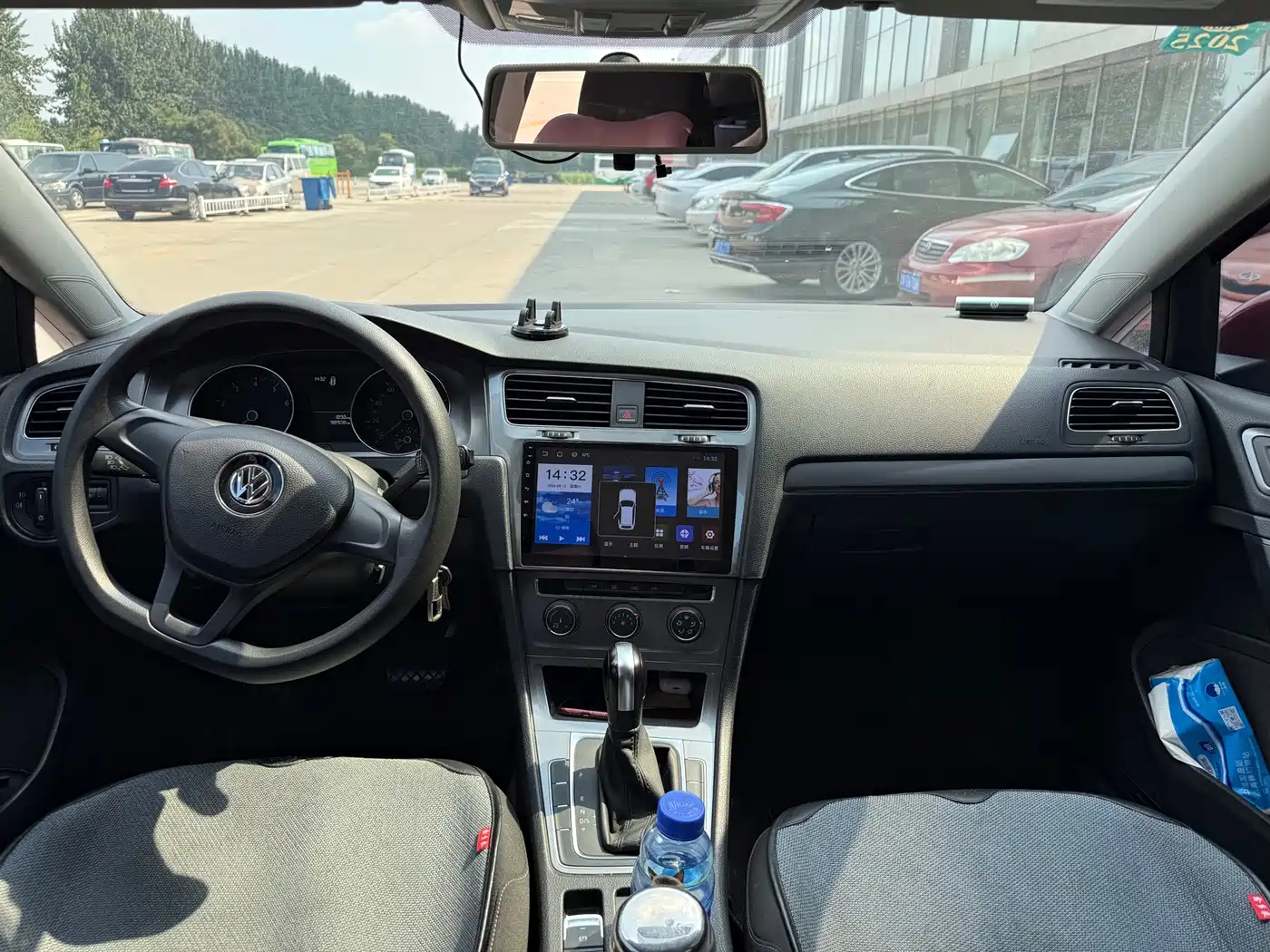 Фото 9 - Volkswagen Golf