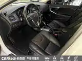 Photo 18 - Volvo V40