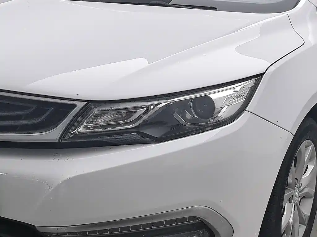 Фото 7 - Geely Emgrand GL