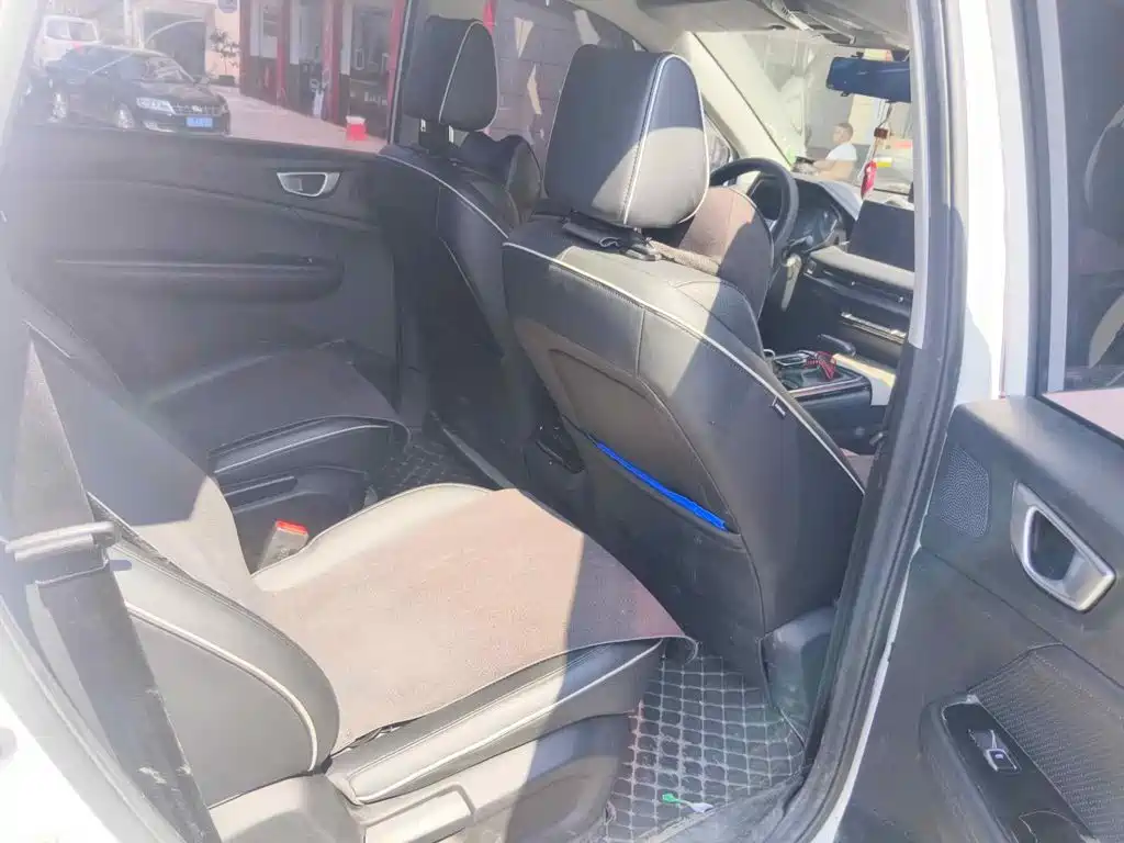 Wuling Motors Wuling Jiachen 2023 2022 1.5T CVT Exclusive Flagship Model