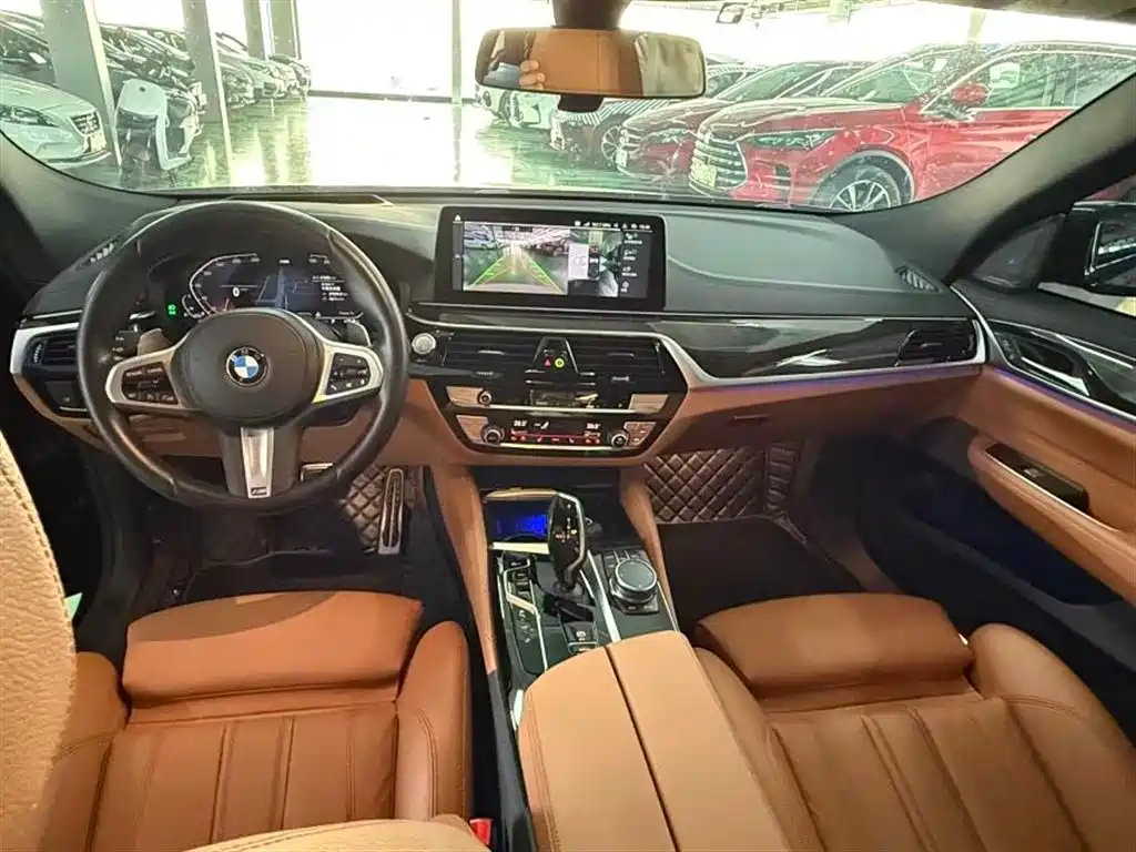 BMW 6 Series GT 2022 Model 630i Luxury Design Package фото 6