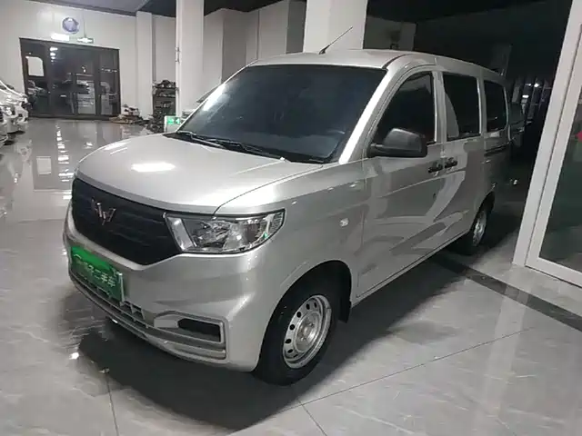 Wuling Hongguang V 1.5L, электроусилитель руля, LAR