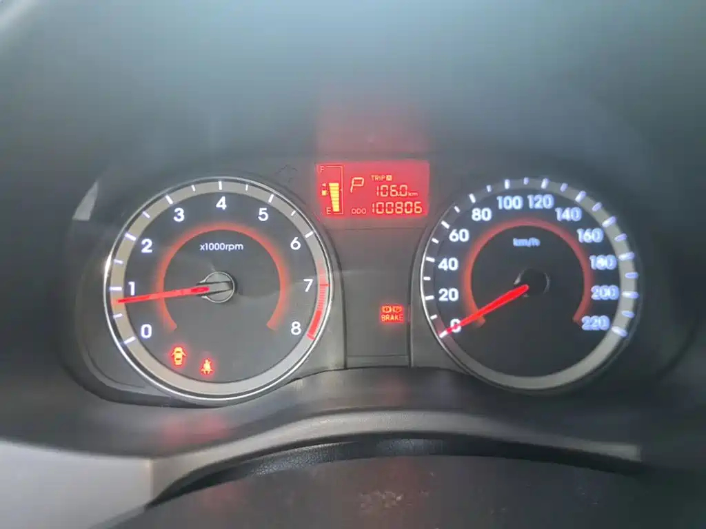 Hyundai Reina 2014 2014 Model 1.4L Automatic GLX
