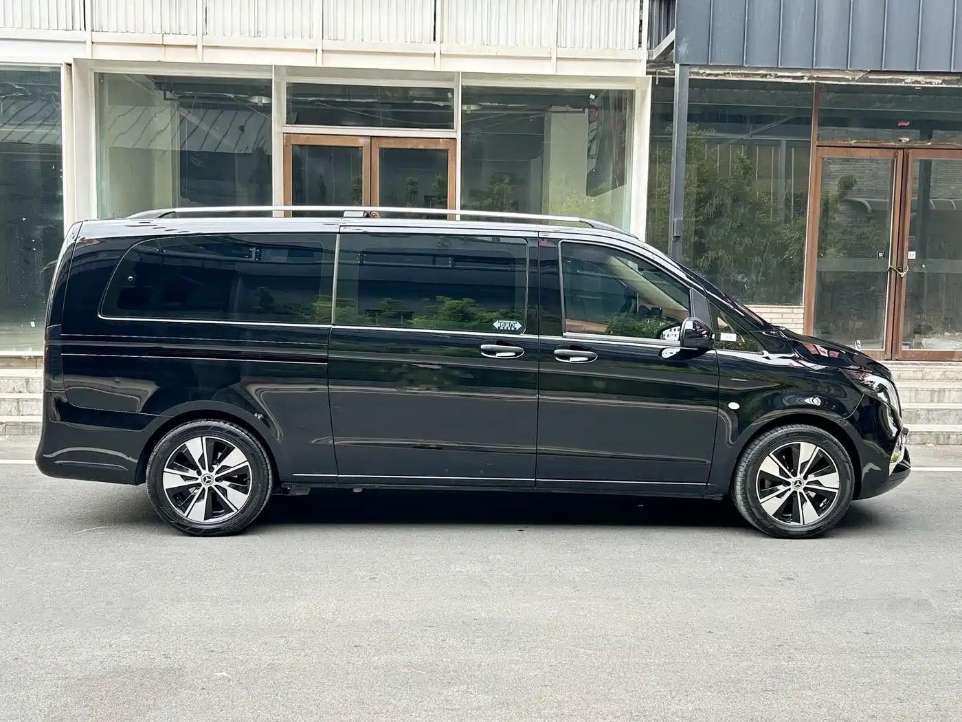 Mercedes-Benz Vito 2018 2.0T Business Edition China VI фото 20