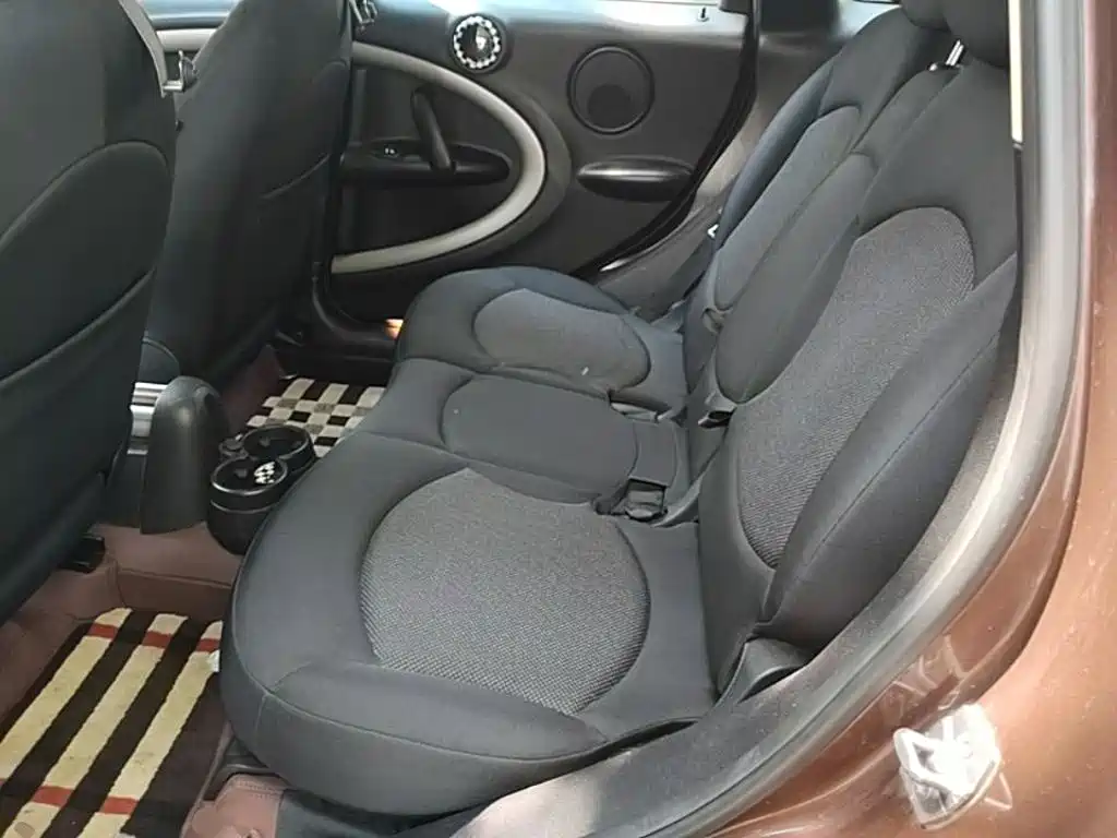 Photo 17 - MINI COUNTRYMAN