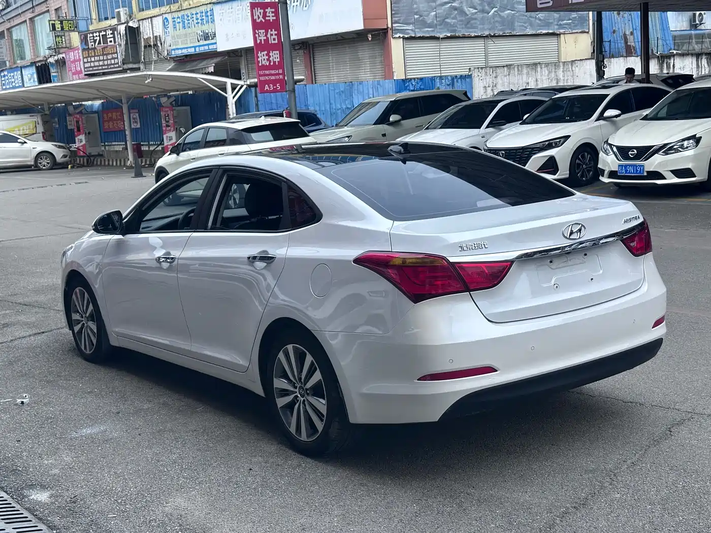 Hyundai Mistra 2016 1.8L Automatic Smart GLS фото 11