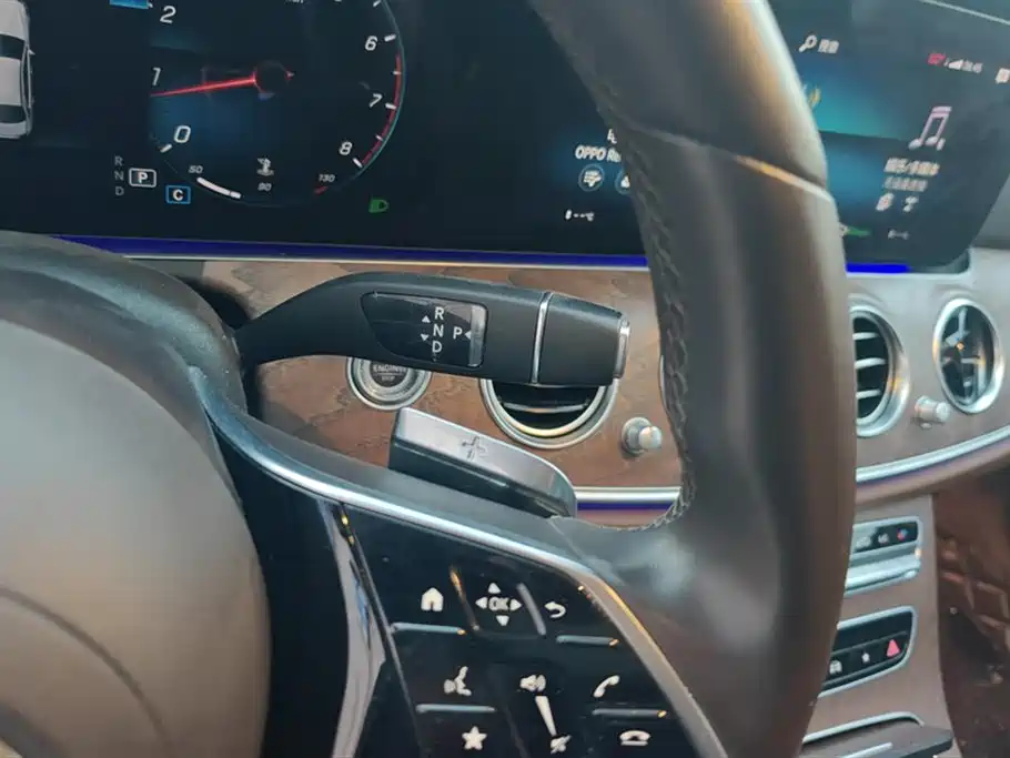 Mercedes-Benz E-Class 2022 E 300 L Luxury фото 16