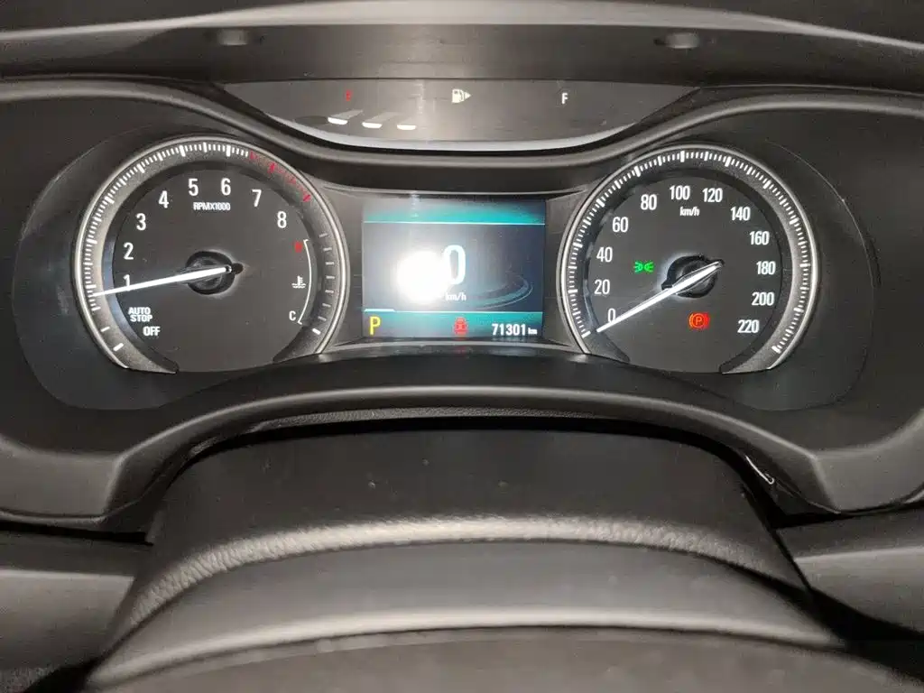 Фото 8 - Buick GL6