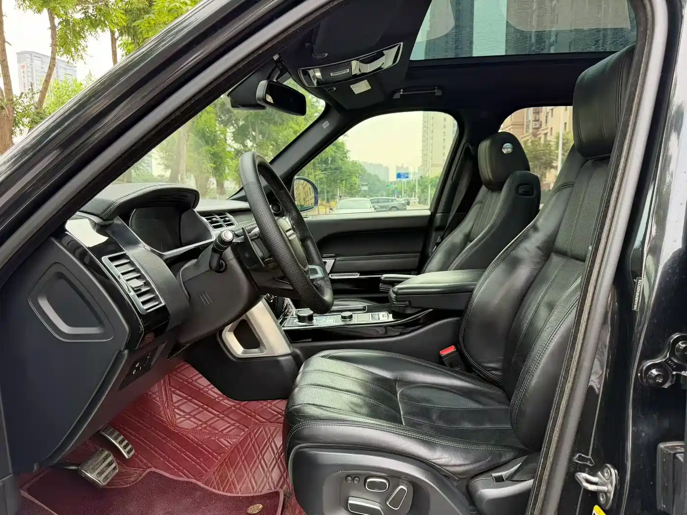 Land Rover Range Rover 2014 3.0 TDV6 Vogue SE фото 4