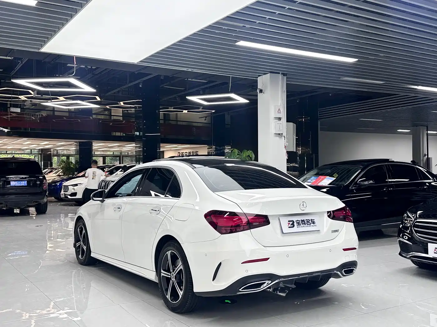 Mercedes-Benz A-Class 2025 A 200 L Fashion Edition фото 15