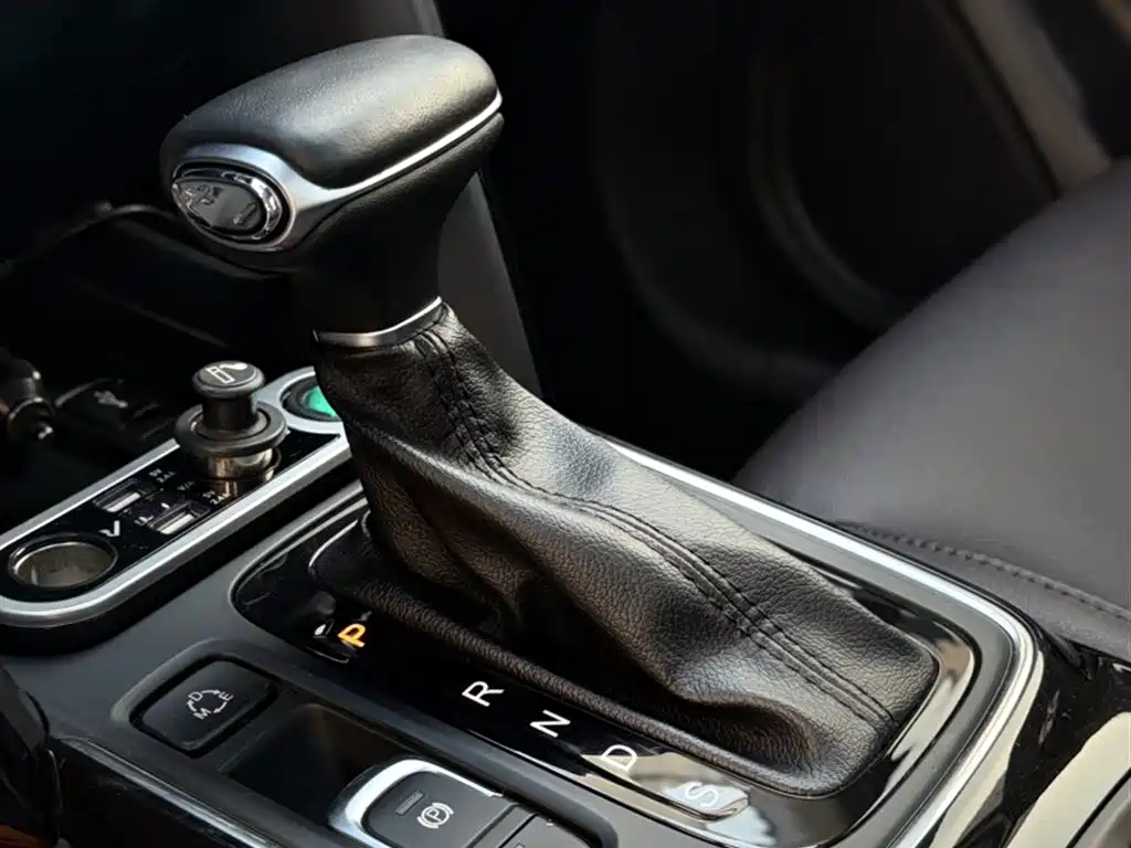 GAC Trumpchi Trumpchi GS4 2019 270T Automatic 2WD Luxury Smart Connect Edition фото 17