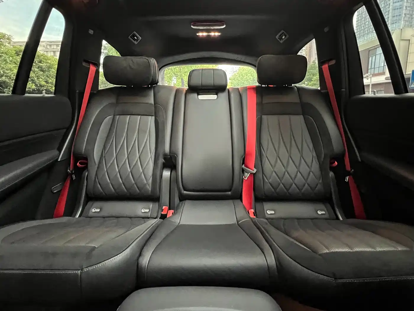Mercedes-Benz GLS AMG 2024 AMG GLS 63 4MATIC+ фото 13