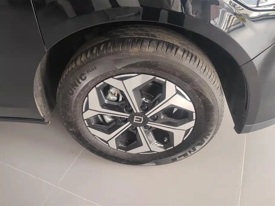 Yuan Cheng Farizon Super VAN 2025 Yuecheng Edition Short Wheelbase Low Roof 83kWh фото 6