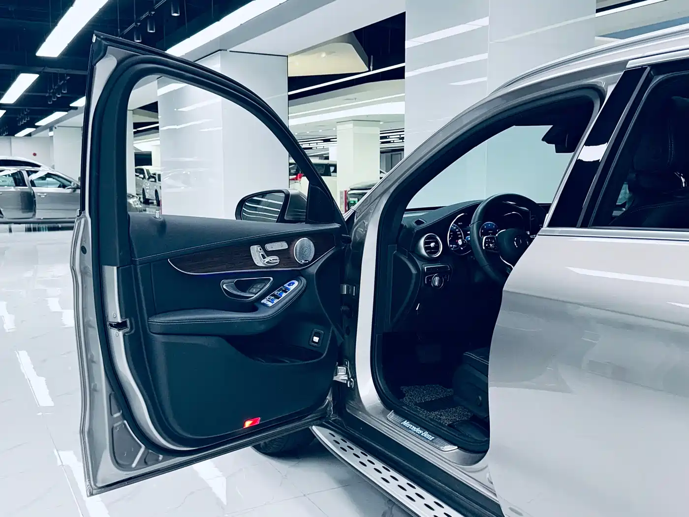 Mercedes-Benz GLC 2021 GLC 300 L 4MATIC Sporty фото 19