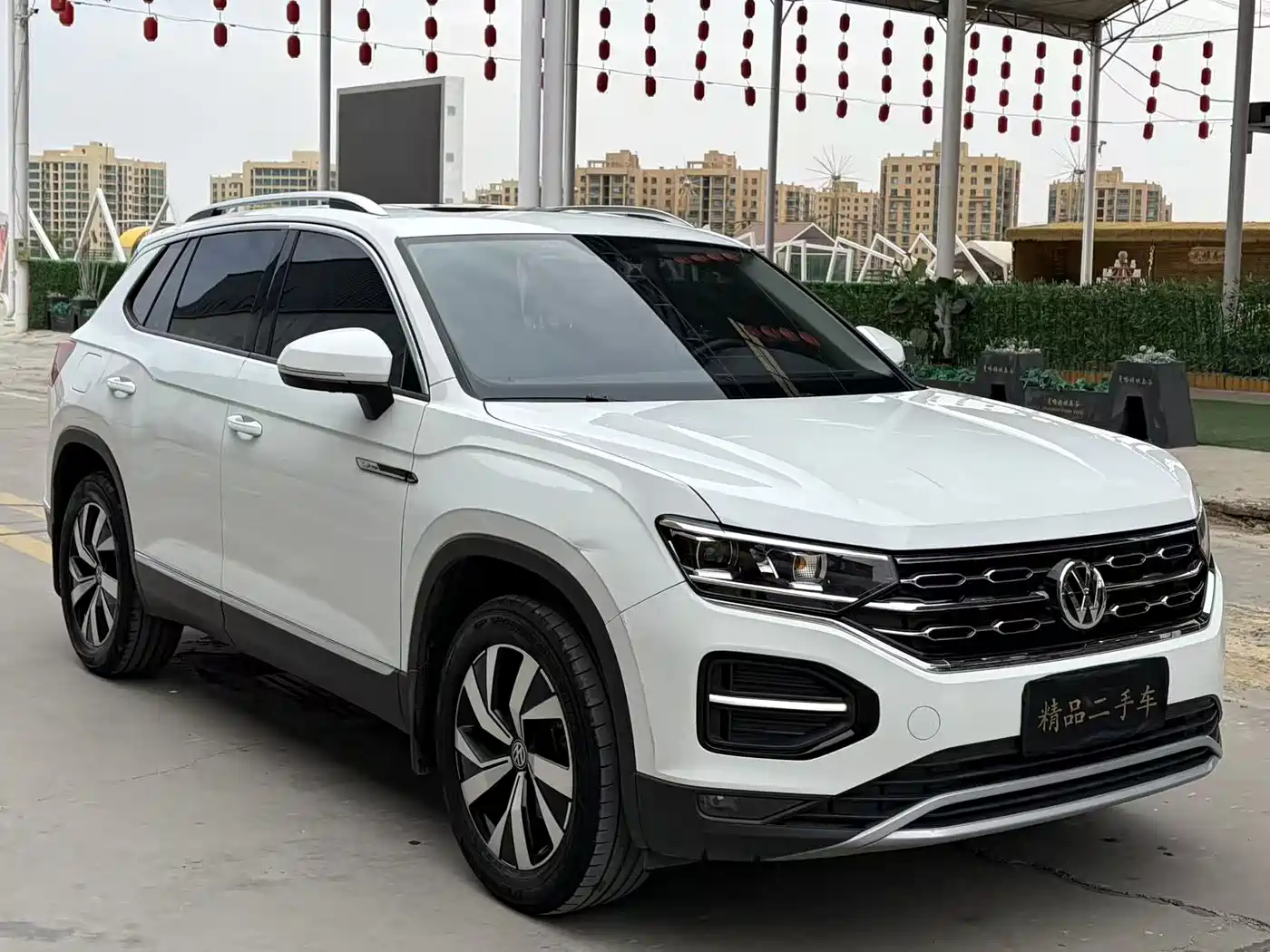 Volkswagen Tayron 2021 280TSI 2WD Luxury Smart Connect фото 3