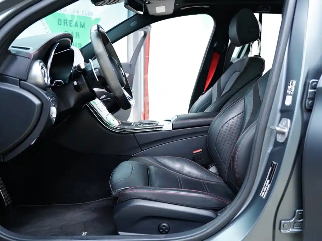 Mercedes-Benz C-Class AMG 2019 AMG C 43 4MATIC Estate Special Edition фото 28