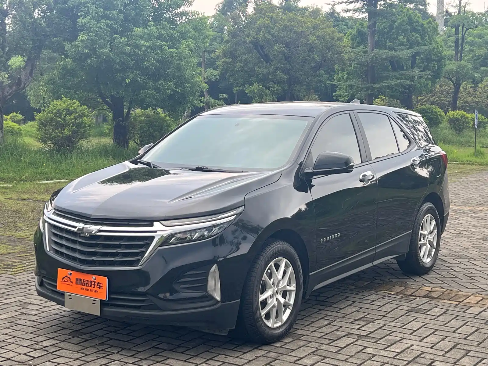 Фото 1 - Chevrolet Equinox