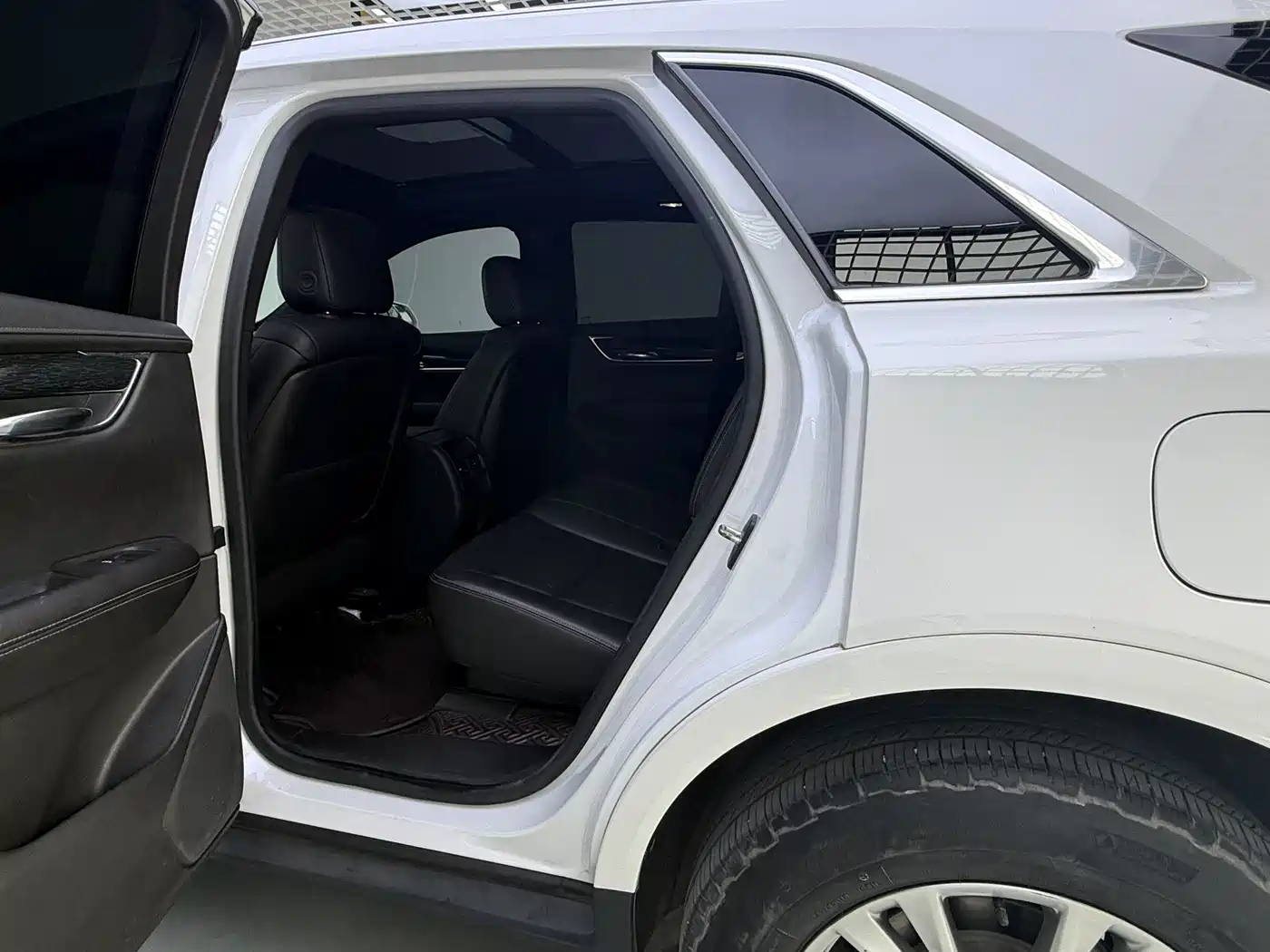 Cadillac XT5 2021 2.0T 4WD Luxury Edition фото 13