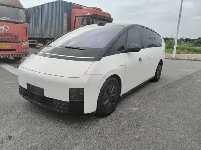Li Auto MEGA 2026
