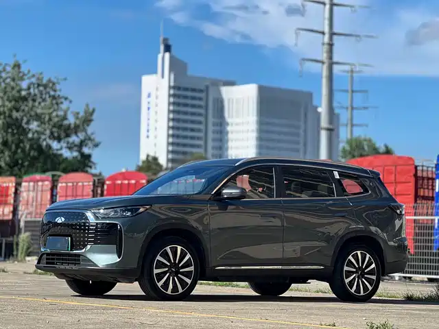 Chery Fengyun Fengyun T8 2025 1.5T 130km Premium Edition 5-Seater