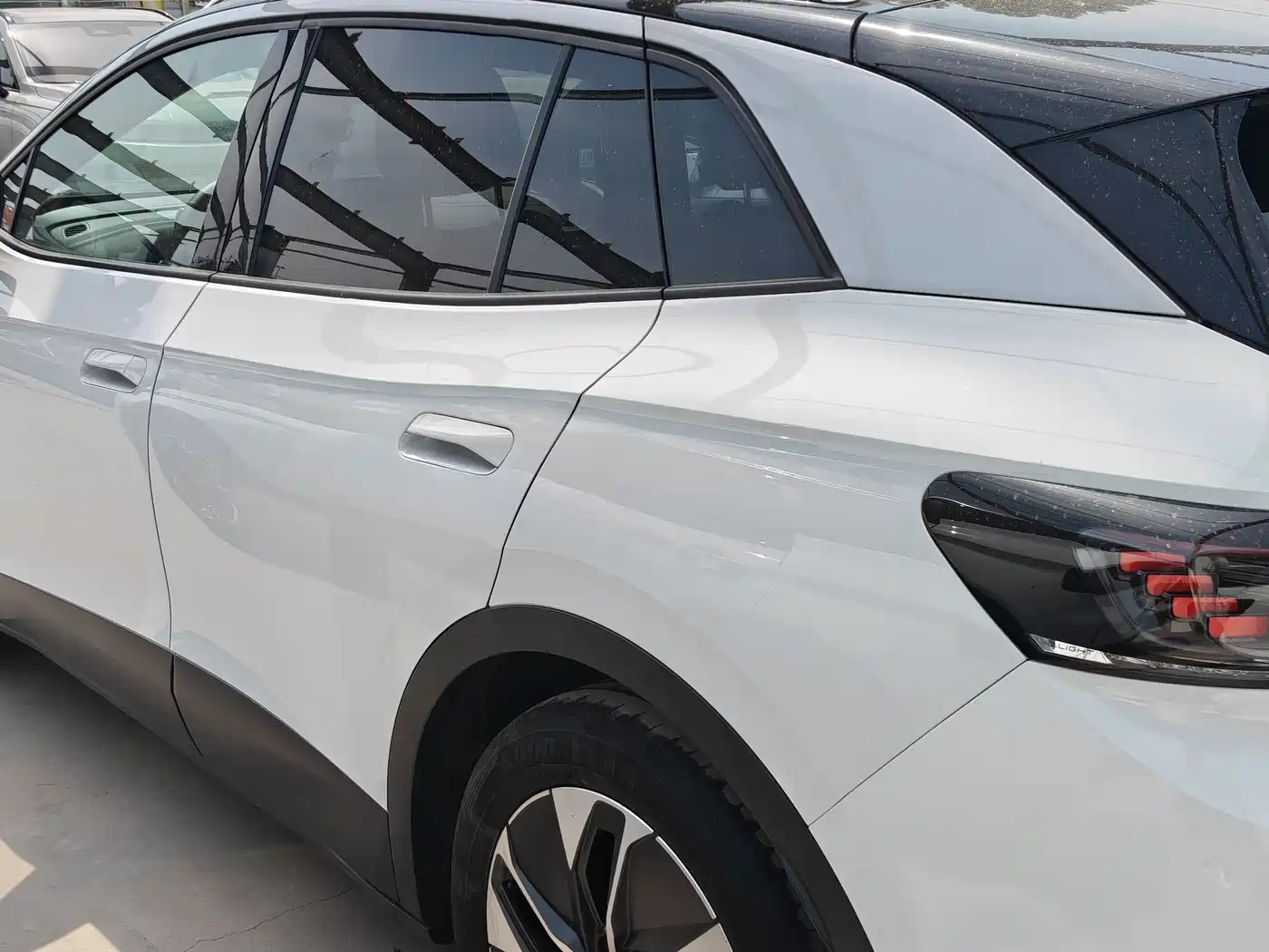 Volkswagen ID.4 CROZZ 2022 Standard Range PURE Edition фото 8