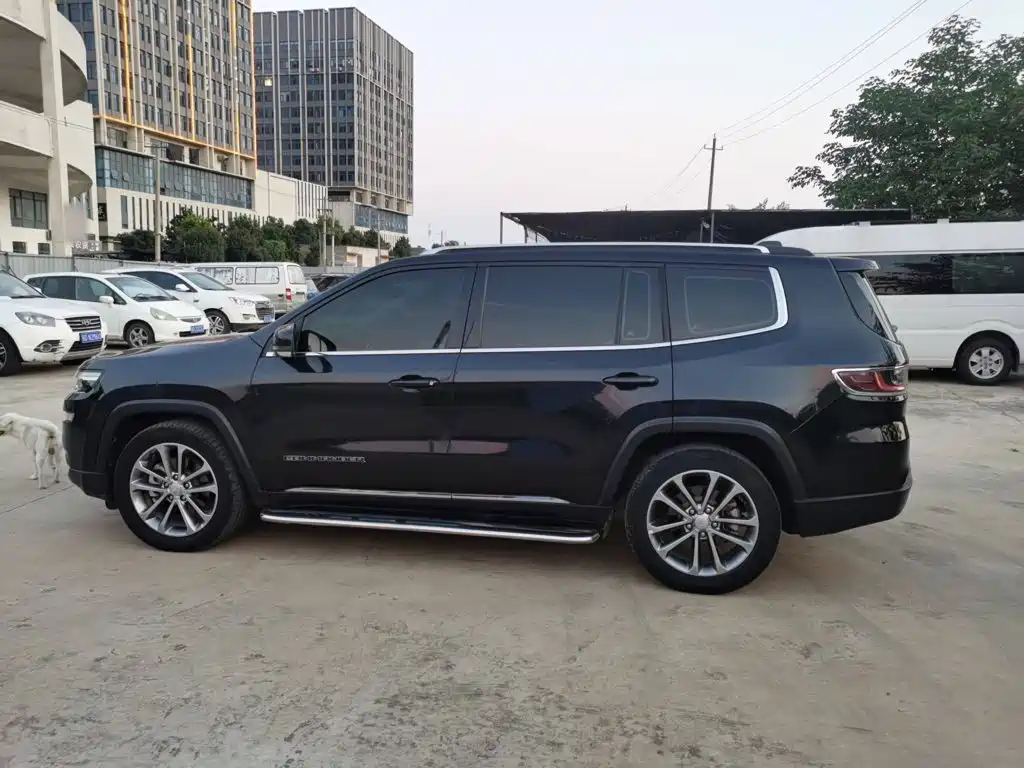 Jeep Commander 2018 2018 2.0T 4WD Ultimate Version China V