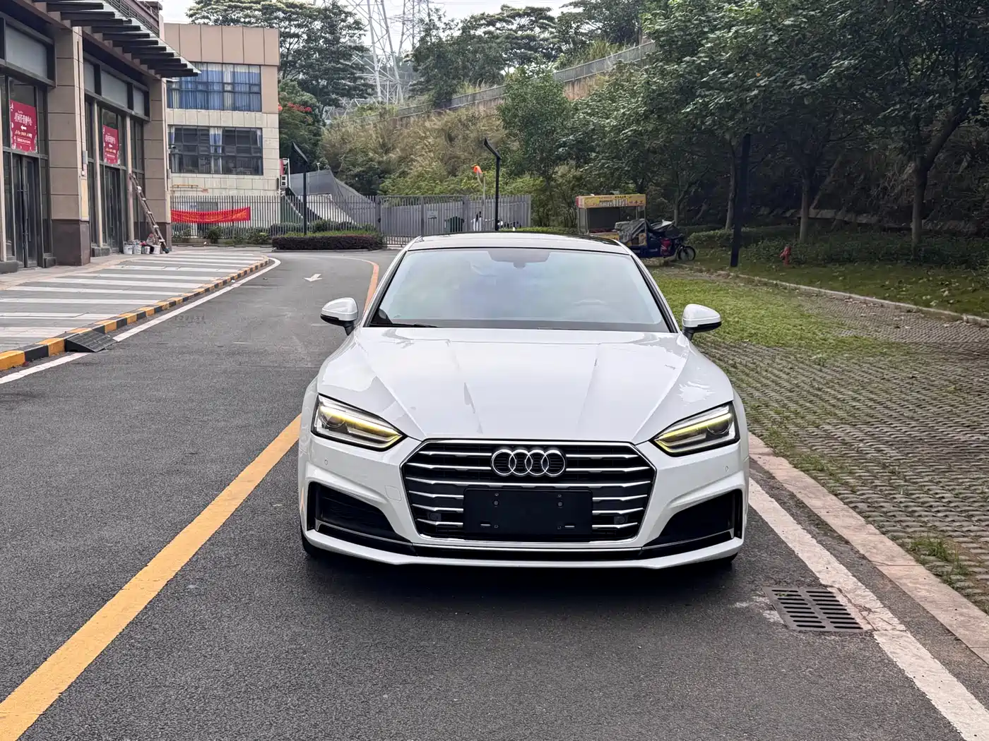 Audi A5 (Import) 2017 Sportback 40 TFSI Fashion фото 2