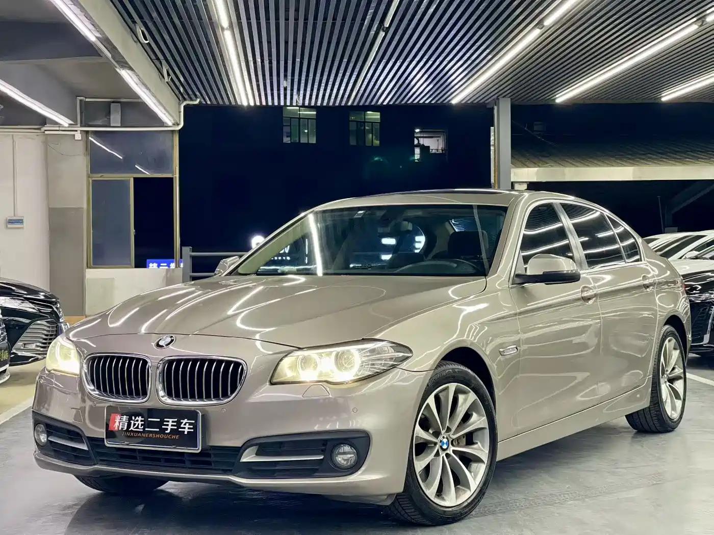 BMW 5 Series 2017 528Li Leading Edition