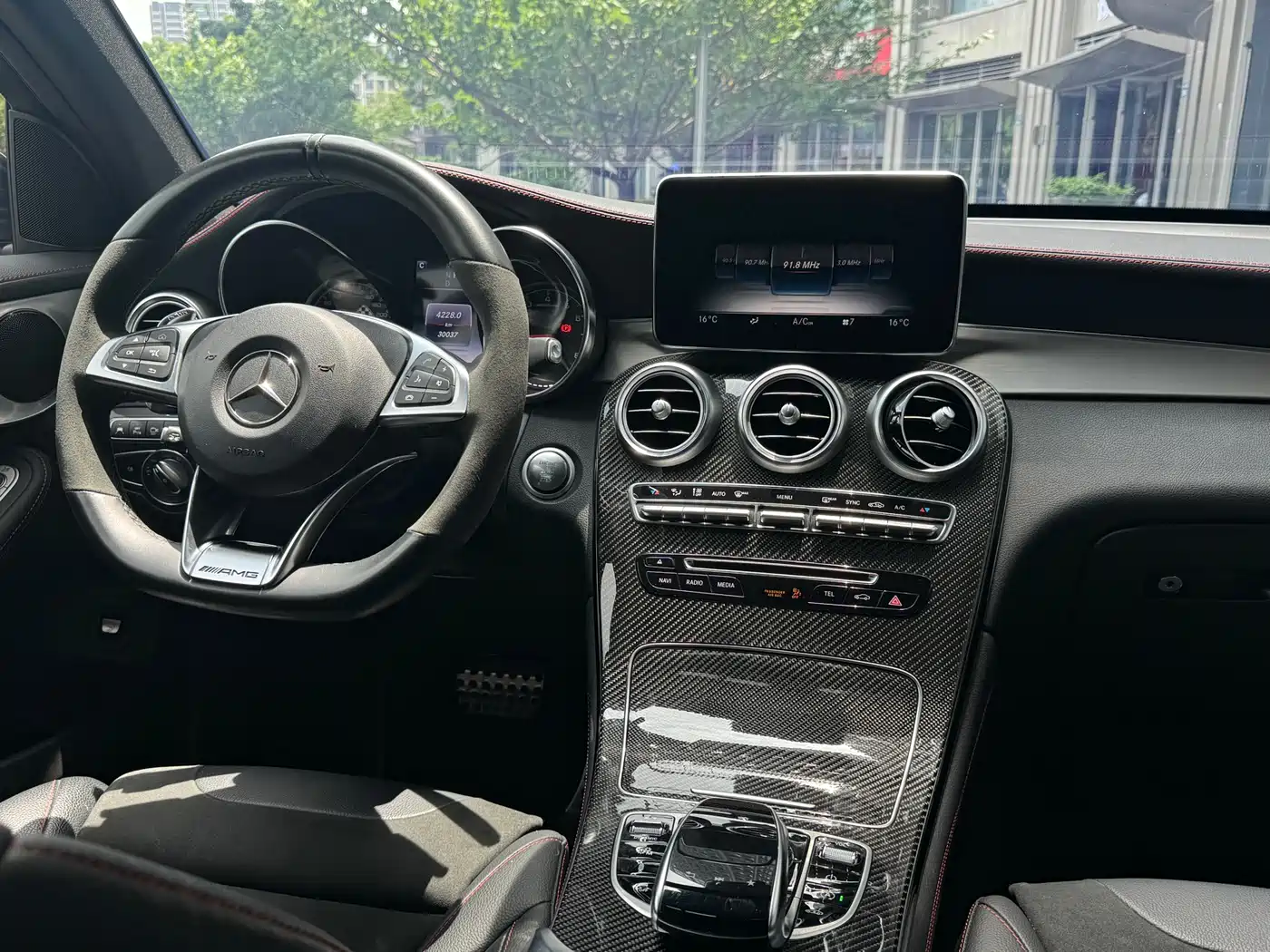 Mercedes-Benz GLC Coupe AMG 2017 AMG GLC 43 4MATIC Coupe SUV фото 23