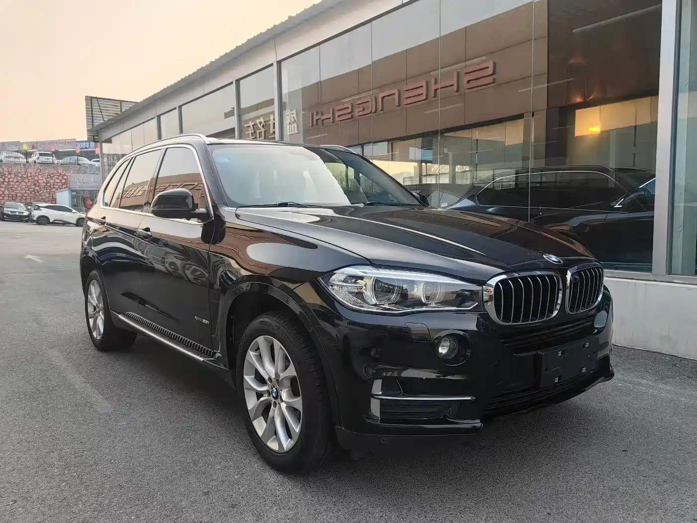 BMW X5 (Import) 2017 xDrive28i фото 3