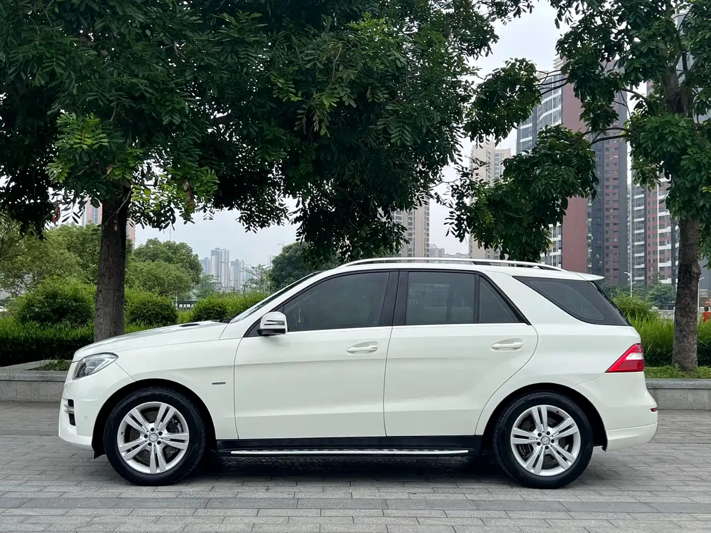 Mercedes-Benz M-Class 2012 Model ML 350 Dynamic фото 11