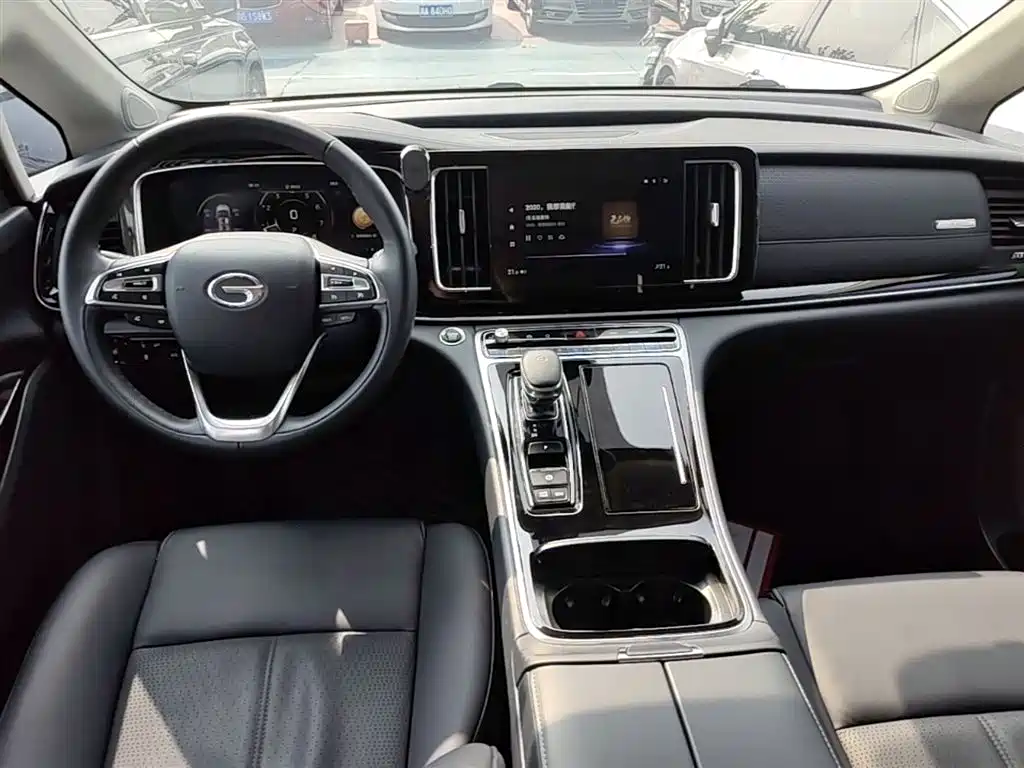 GAC Trumpchi Trumpchi M8 2021 Leading Show Series 390T Prestige Edition фото 10
