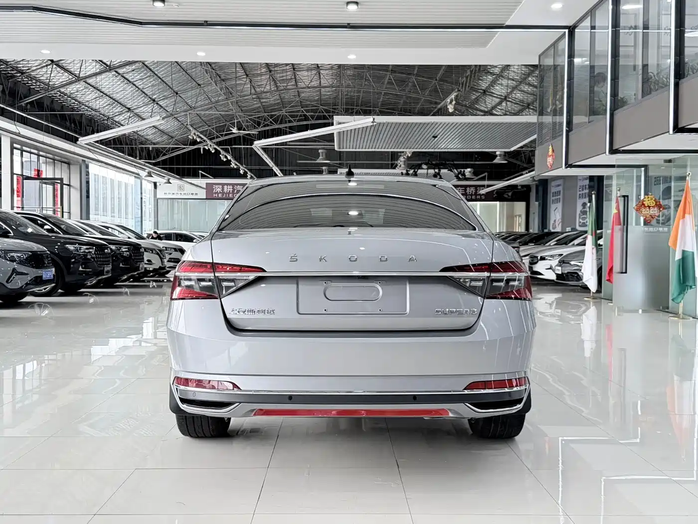 Škoda Superb 2022 TSI280 DSG Premium Edition фото 12