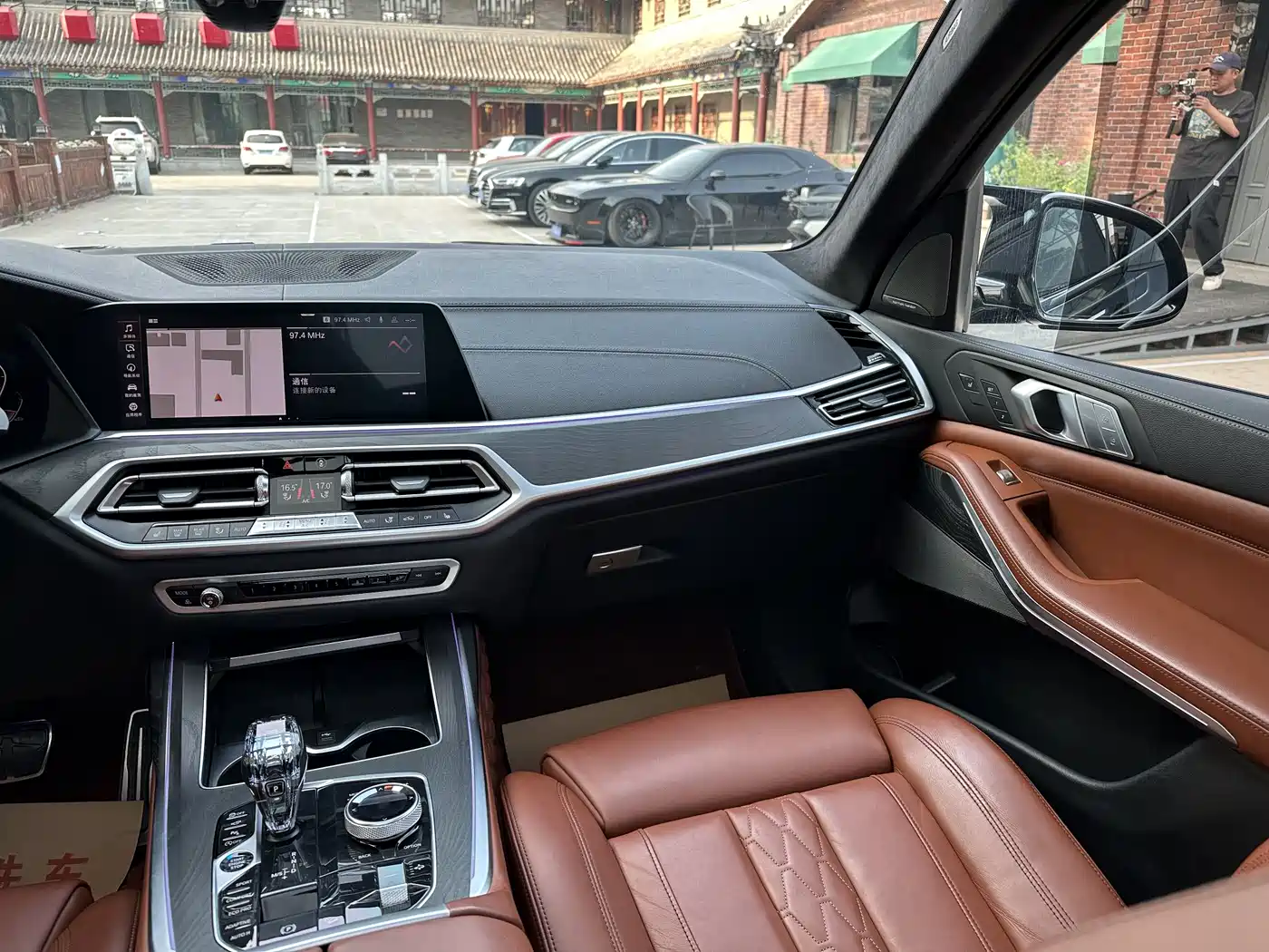 BMW X7 2019 xDrive40i Exclusive M Sport Package фото 20