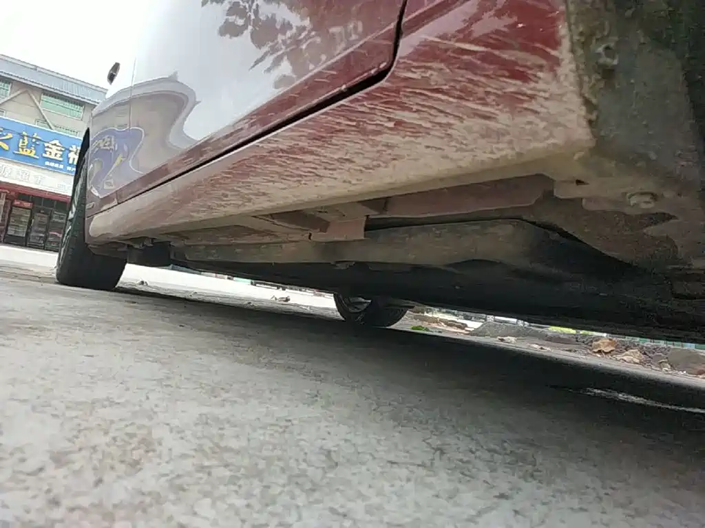 Фото 21 - Lexus ES