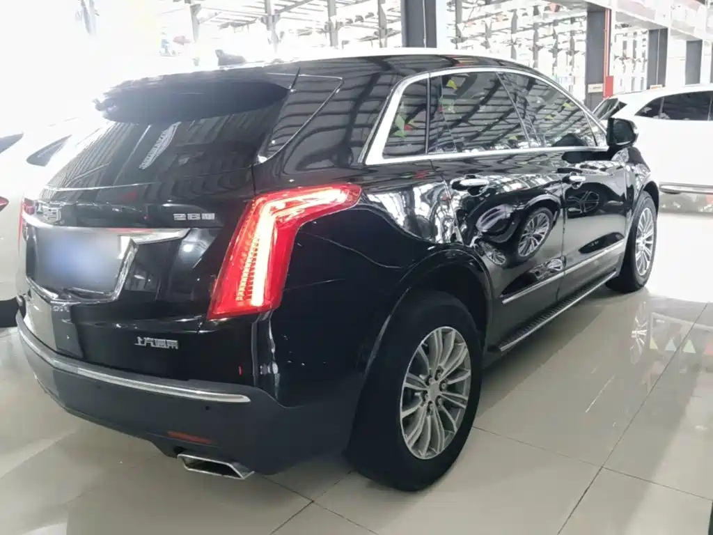 Cadillac XT5 2017 2016 25T Luxury Model