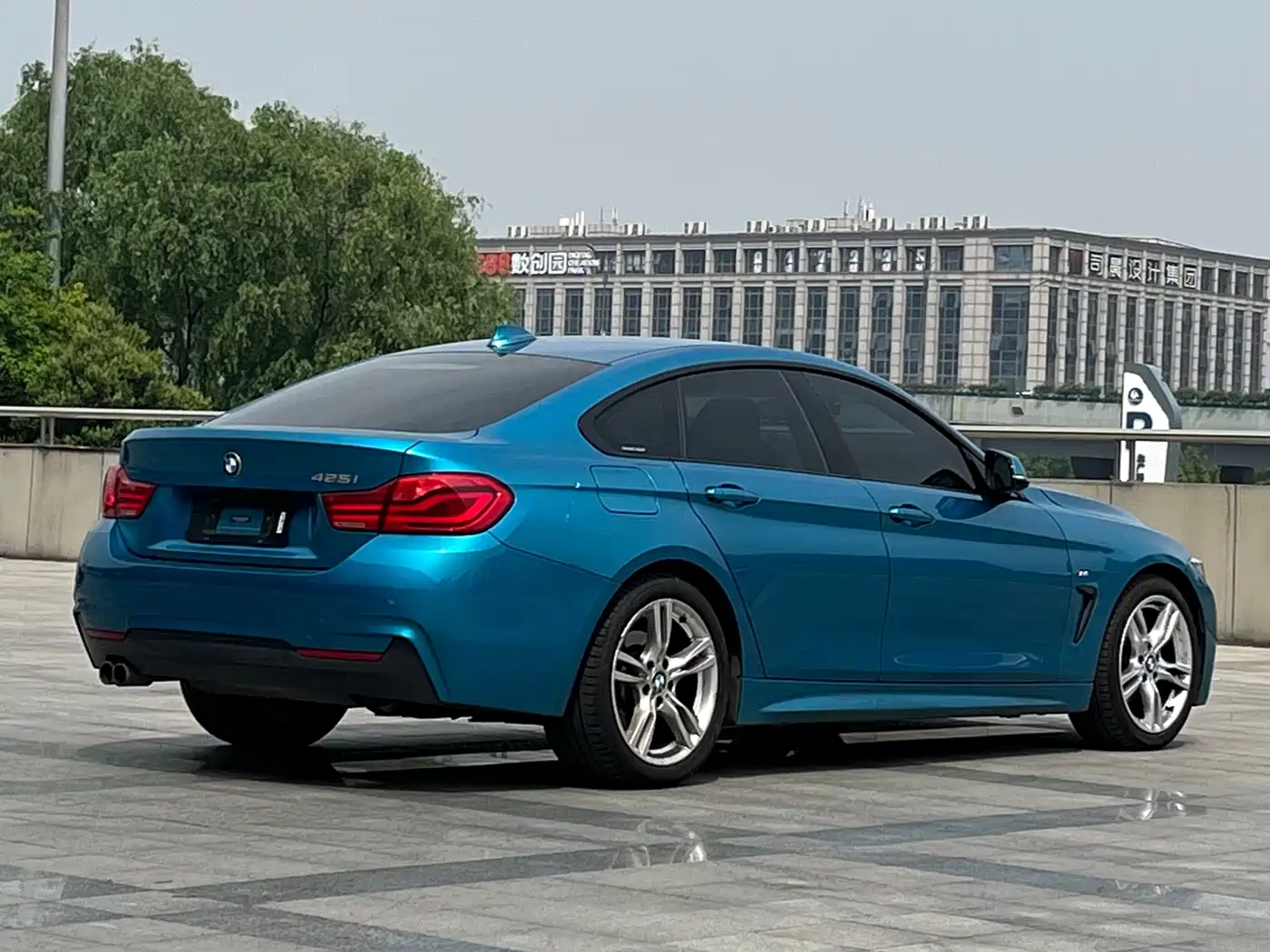 BMW 4 Series 2017 425i Gran Coupe Premium M Sport Package фото 4