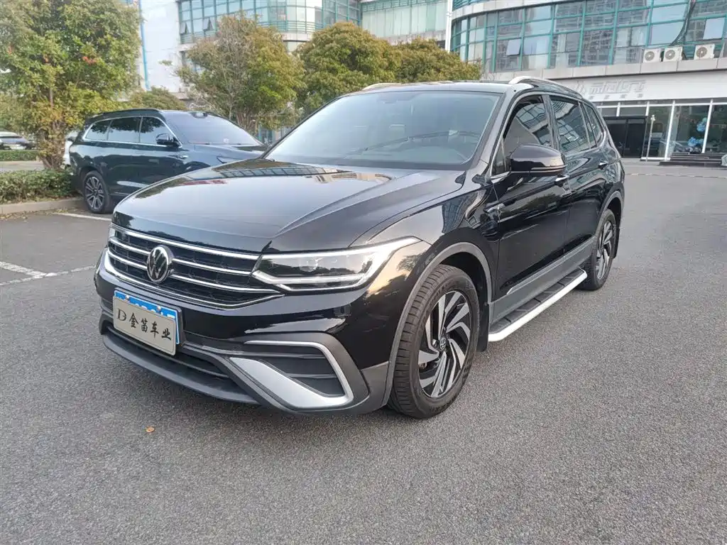 Volkswagen Tiguan L 2022 330TSI Automatic 2WD Smart Edition