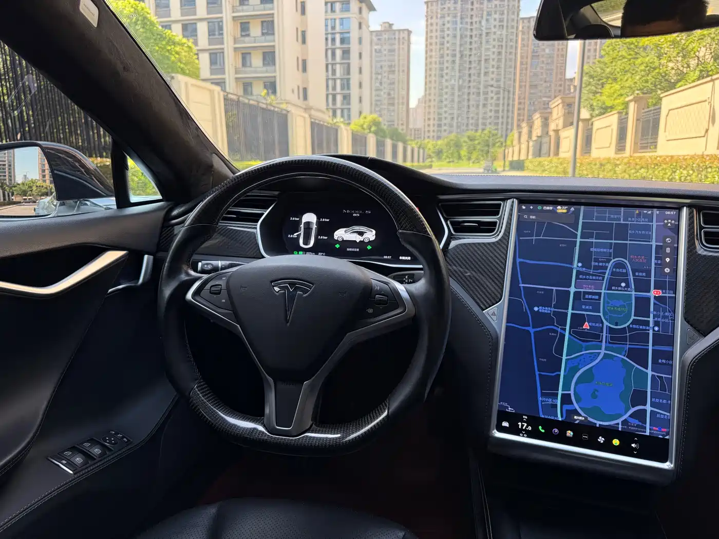 Tesla Model S 2014 Model S 85 фото 15