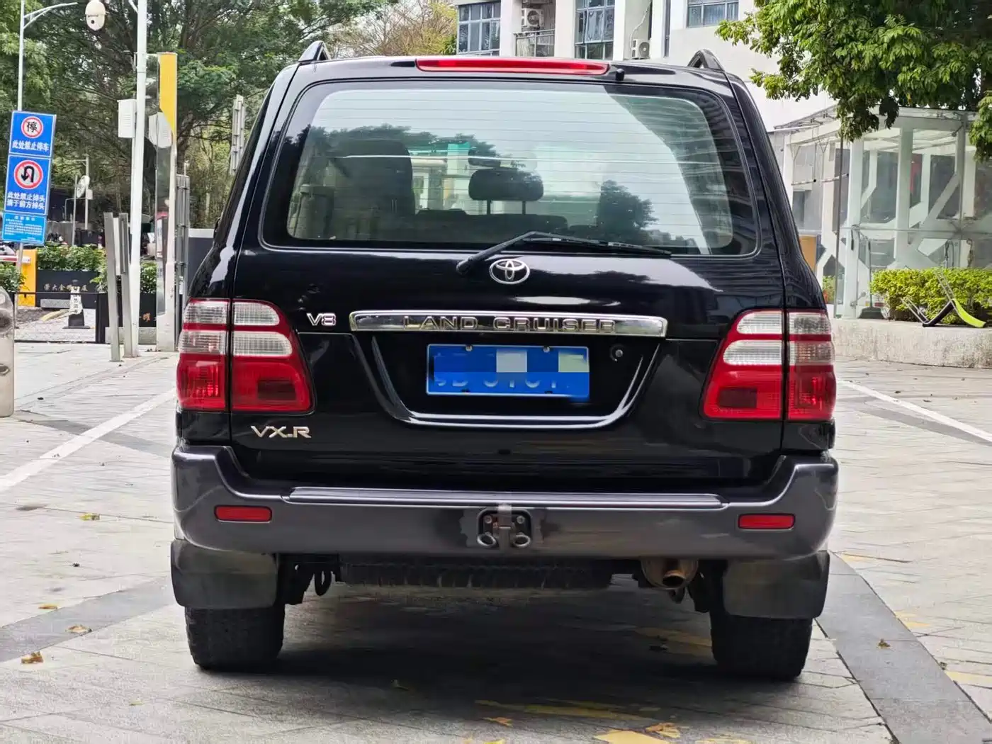 Toyota Land Cruiser фото 15