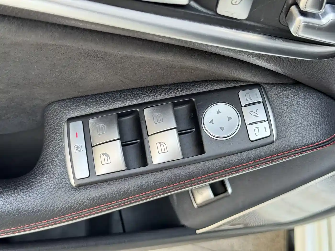 Mercedes-Benz CLA (Import) 2015 CLA 220 4MATIC фото 14