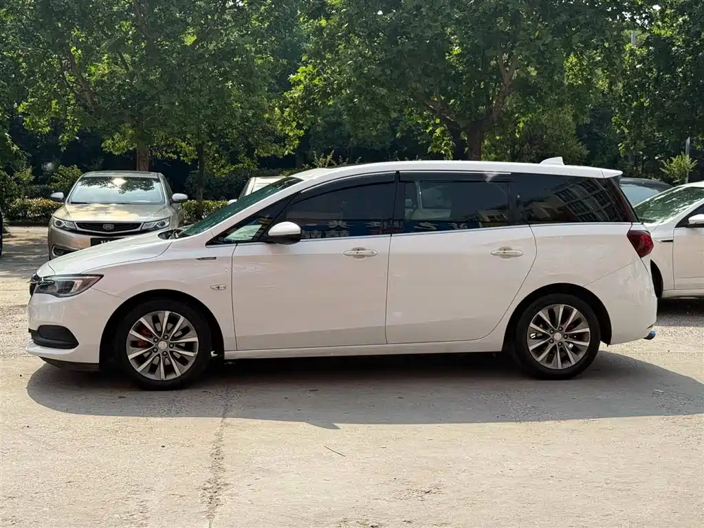 Buick GL6 2019 Model 18T 6-Seater Connected Luxury Version China V фото 5