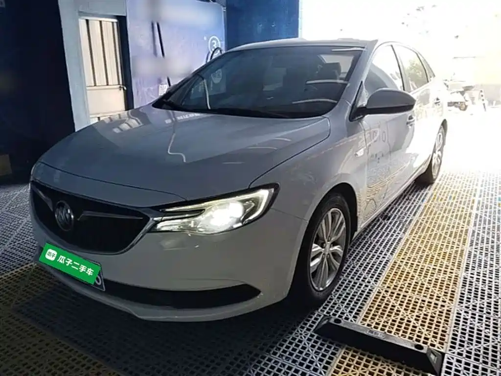 Buick Excelle 2019 15T DCT Connected Elite (China V) фото 2