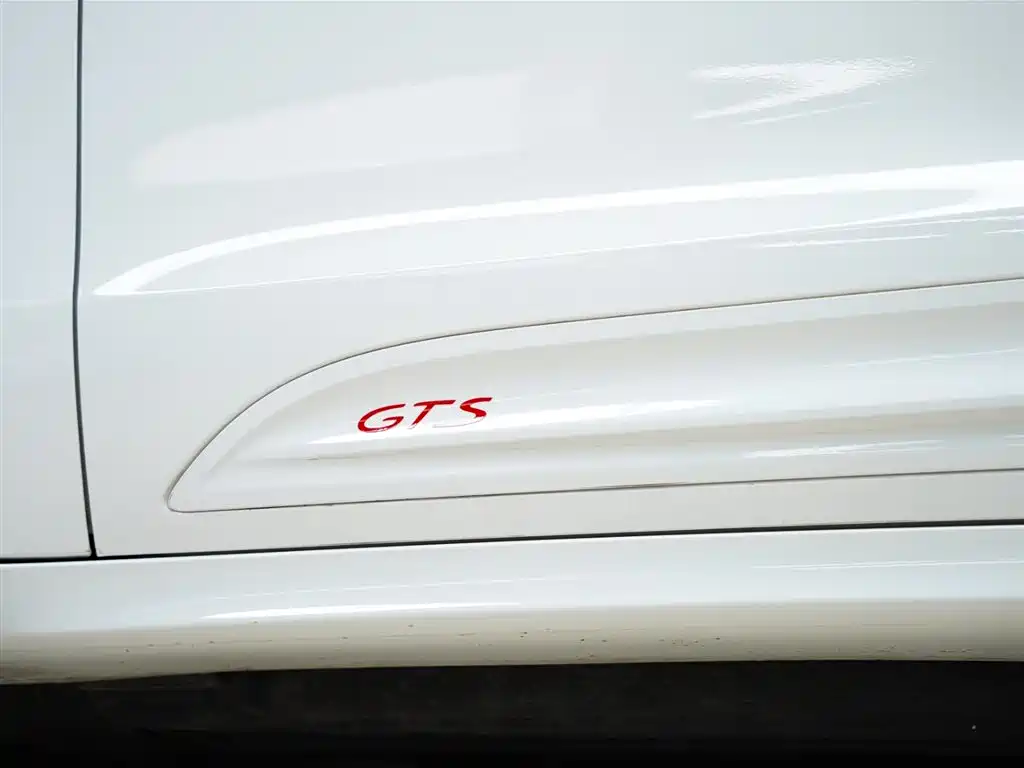 Porsche Macan 2023 Macan GTS 2.9T фото 25
