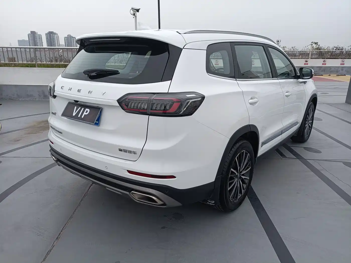CHERY TIGGO 8 PLUS
