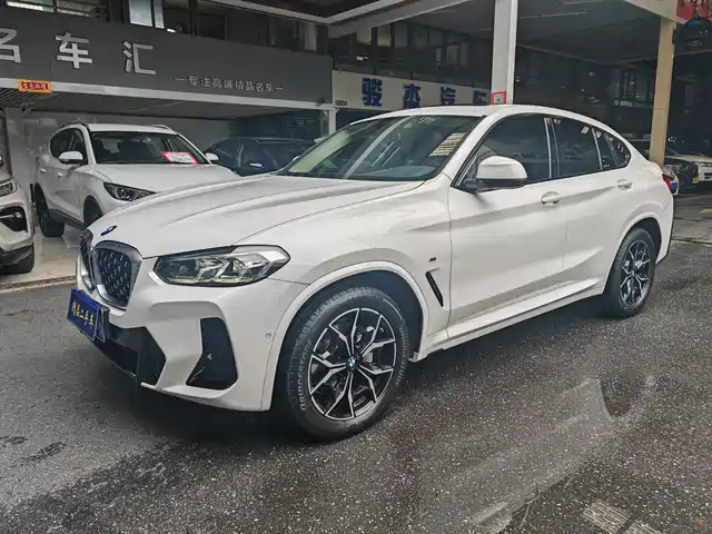 BMW X4 2022