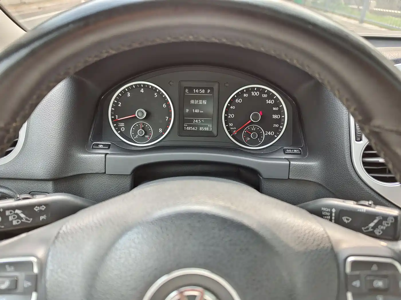Volkswagen Tiguan 2010 1.8TSI Automatic 2WD Elite фото 13